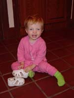 ff-08-31-putting-on-shoes-3