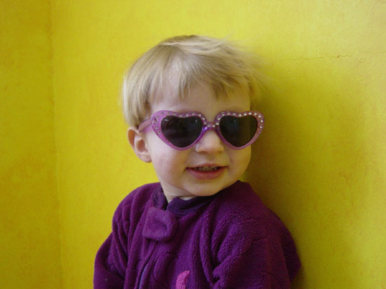 ha-02-08-glasses-cutie