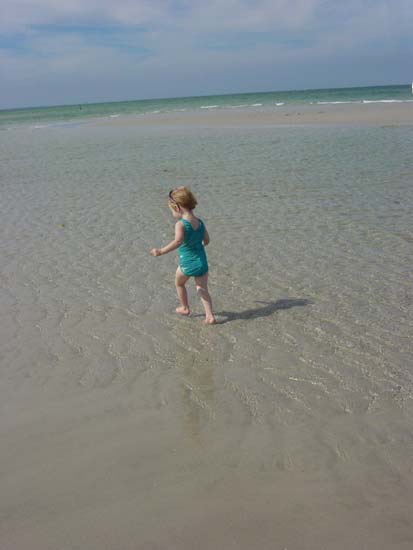 kq-09-25-waves-running