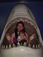 ic-09-18-jaws-happy