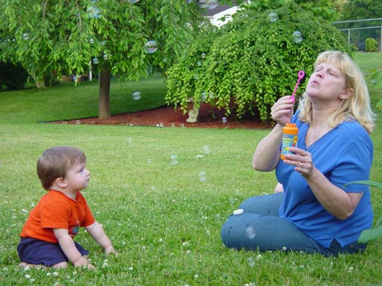 lc-06-08-fun-bubbles-nana-rowan