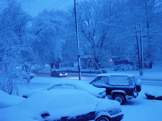 d-12-25-white-blue-christmas-2