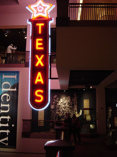 ao-03-17-museum-sign