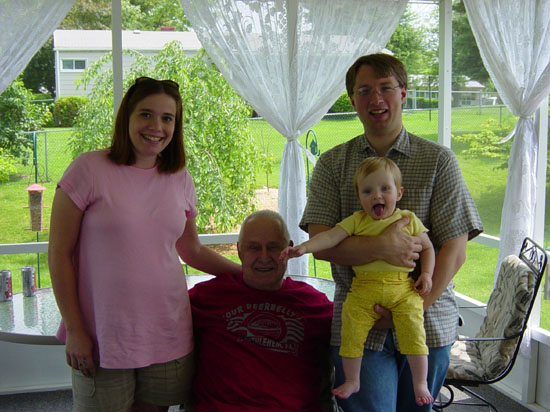 fi-06-08-suz-pop-daddy-tongue
