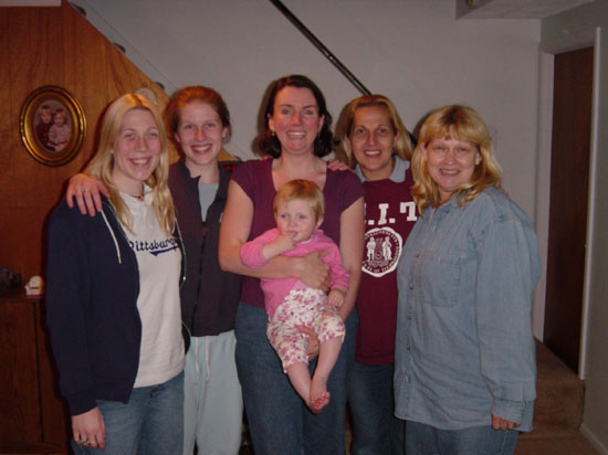 fk-06-08-hart-girls