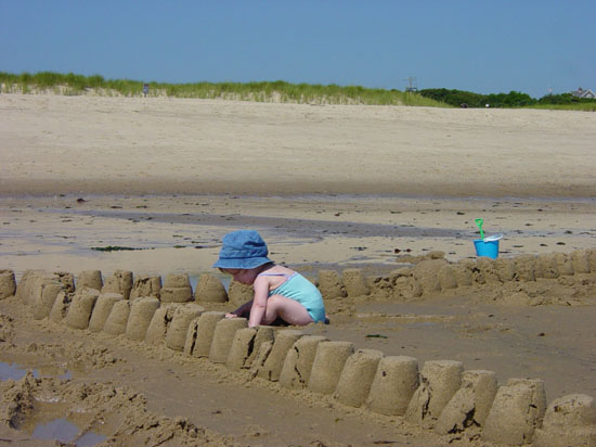 ej-08-18-mirin-sandcastle-4