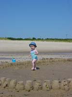 ee-08-18-mirin-sandcastle-5