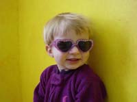 ha-02-08-glasses-cutie