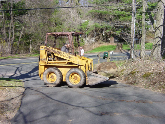 oe-04-20-the-bobcat-big-rock-3