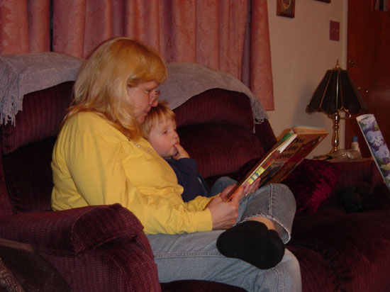 qf-04-24-reading-with-nana