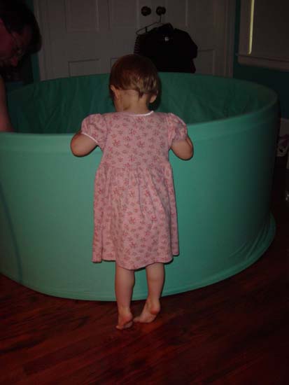 eb-06-09-looking-birthtub-tiptoe