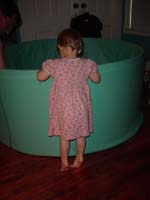 eb-06-09-looking-birthtub-tiptoe