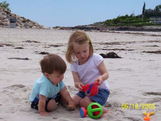 qh-06-19-two-kids