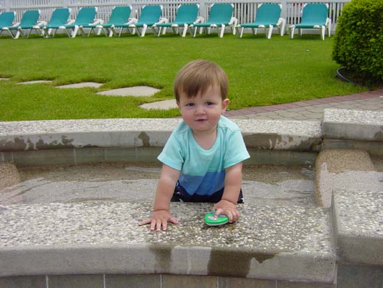 ql-06-19-wading-pool-rowan
