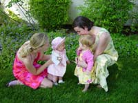 hi-06-26-kristis-and-babies